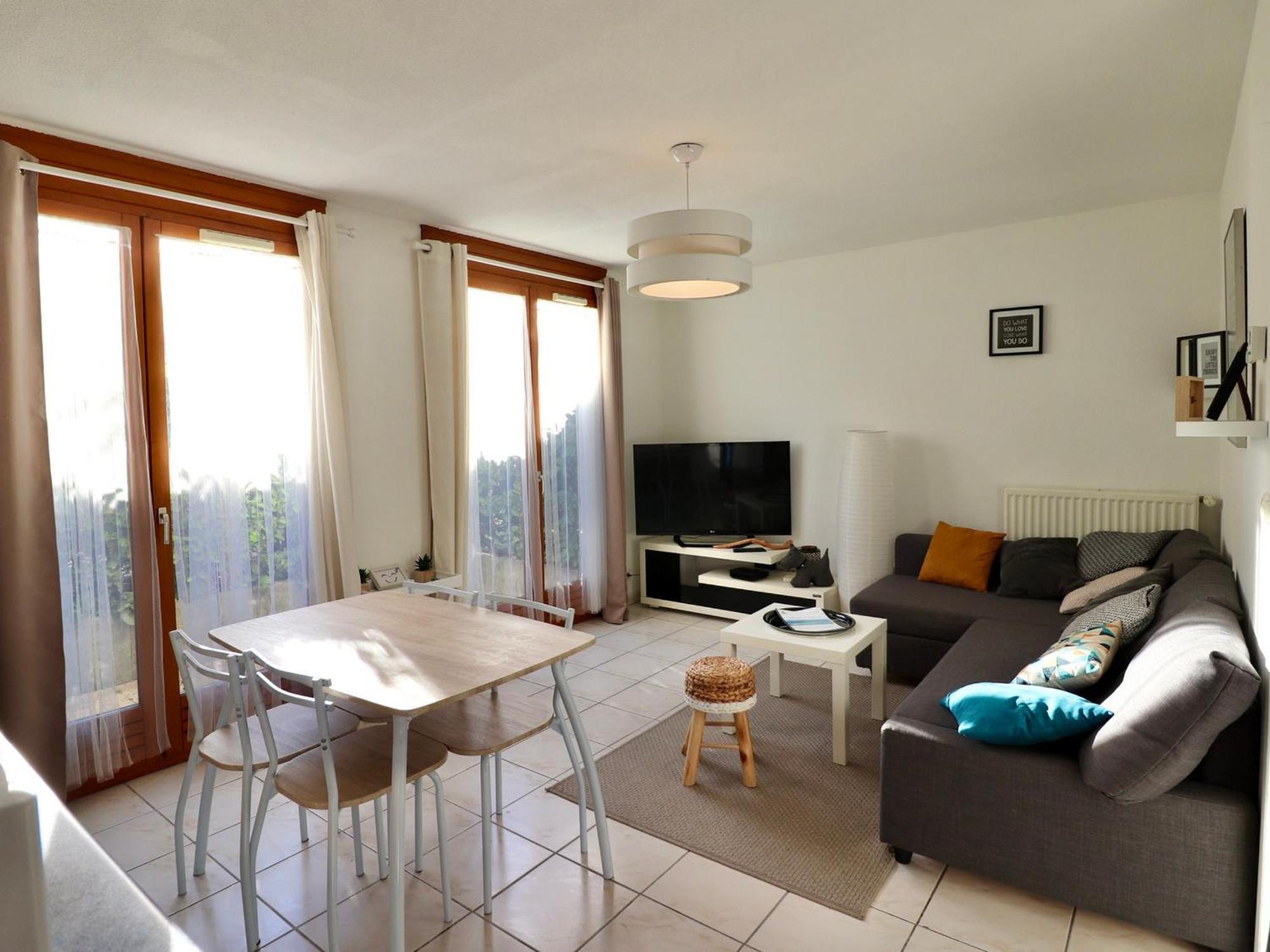 T1 Confortable A 2 Pas Du Centre D'Annecy Avec Parking Et Terrasse - Fr-1-432-44 ภายนอก รูปภาพ