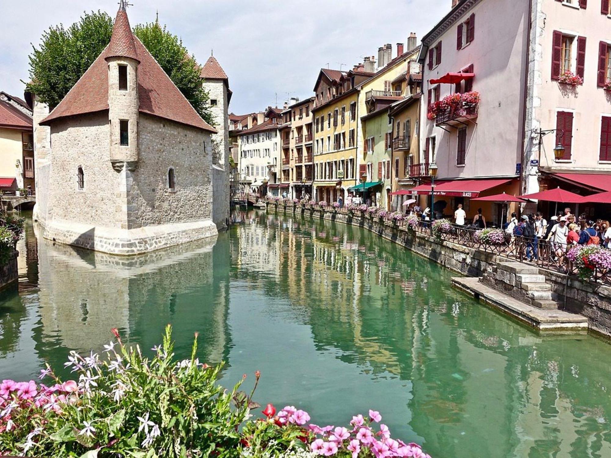 T1 Confortable A 2 Pas Du Centre D'Annecy Avec Parking Et Terrasse - Fr-1-432-44 ภายนอก รูปภาพ